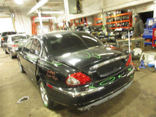 Load image into Gallery viewer, FENDER Jaguar X Type 2002 02 2003 03 04 05 06 07 Left - 1097159