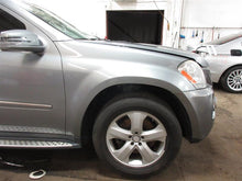 Load image into Gallery viewer, STEERING RACK ML320 ML350 ML550 ML450 2006 06 2007 07 08 09 10 11 12 - 1092136