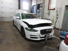 Load image into Gallery viewer, CARRIER ASSEMBLY Jaguar XF XFR 2016 16 2017 17 - 1091629