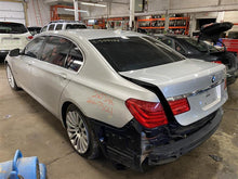 Load image into Gallery viewer, CROSSMEMBER / K-FRAME 740i 740il 750 HYBRID 750i 750il 750LI 09-12 - 1096398