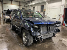 Load image into Gallery viewer, FRONT INTERIOR DOOR TRIM PANEL Nissan Pathfinder 2012 12 - 1096822