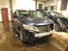 Load image into Gallery viewer, REAR QUARTER GLASS Nissan Pathfinder 13 14 15 16 17 Right - 1096239