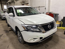 Load image into Gallery viewer, REAR QUARTER GLASS Nissan Pathfinder 13 14 15 16 17 Right - 1096537