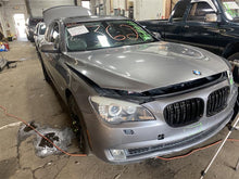 Load image into Gallery viewer, FRONT INTERIOR DOOR TRIM PANEL BMW 750i 750il 2012 12 - 1098785