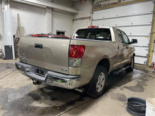 Load image into Gallery viewer, REAR SEAT Toyota Tundra 2007 07 - 1098619