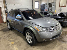 Load image into Gallery viewer, RADIATOR FAN ASSEMBLY Nissan Murani 2003 03 2004 04 2005 05 2006 06 2007 07 - 1112732