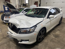 Load image into Gallery viewer, INDEPENDENT REAR SUSPENSION Accord 2013 13 2014 14 2015 15 Left - 1100412