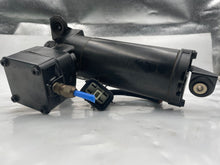 Load image into Gallery viewer, Suspension Air Compressor Pump RANGE ROVER 1997 - NW8398