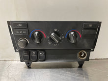 Load image into Gallery viewer, Temp Climate AC Heater Control Volvo S60 V70 2001 01 02 03 04 05 06 07 08 09 - NW101662