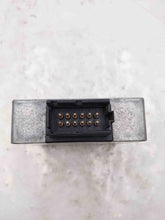 Load image into Gallery viewer, Radio MERCEDES 300E 1992 - NW7497