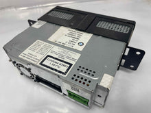 Load image into Gallery viewer, Navigation player BMW 760i 745i 2003 03 2004 04 2005 05 - NW136677