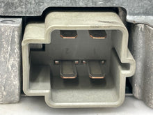 Load image into Gallery viewer, BODY CONTROL COMPUTER Jaguar S Type 2000 00 01 02 03 - NW32774