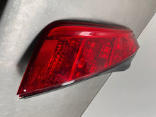 Load image into Gallery viewer, OUTER TAIL LIGHT LAMP Nissan Murano 2003 03 2004 04 2005 05 Left - NW180948