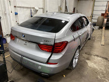 Load image into Gallery viewer, CROSSMEMBER / K-FRAME 528i 535i 535i Gt 550i 550i Gt 640I 10-17 Rear - 1105583