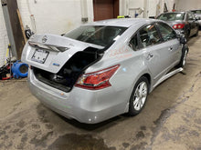 Load image into Gallery viewer, INDEPENDENT REAR SUSPENSION Nissan Altima 13 14 15 16 17 Left - 1107123