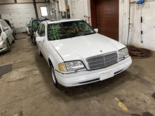 Load image into Gallery viewer, INDEPENDENT REAR SUSPENSION C220 C230 C250D C280 C36 C43 94-00 Left - 1112784