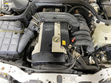 Load image into Gallery viewer, INDEPENDENT REAR SUSPENSION C220 C230 C250D C280 C36 C43 94-00 Left - 1112784