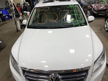 Load image into Gallery viewer, RADIATOR CORE SUPPORT Tiguan 2009 09 2010 10 2011 11 - 1108857