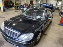 Load image into Gallery viewer, HEADLIGHT LAMP ASSEMBLY S350 S430 S500 S55 S600 S65 SL500 03-06 Right - 1109365