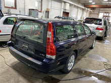 Load image into Gallery viewer, HOOD Volvo S60 V70 2001 01 02 03 04 05 06 07 08 09 - 1113110