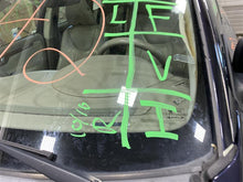 Load image into Gallery viewer, QUARTER PANEL CUT Volvo V70 01 02 03 04 05 - 07 Left - 1113122