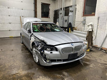 Load image into Gallery viewer, CENTER PILLAR CUT BMW 528i 535i 550i Active 5 M5 2011-2016 Left - 1109469