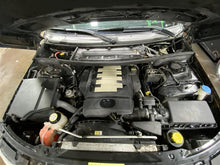 Load image into Gallery viewer, HOOD Land Rover Range Rover 03 04 05 06 07 08 09 10 11 12 - 1110371