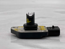 Load image into Gallery viewer, Mass Air Flow Sensor Meter Maf Cadillac Deville 1999 - NW4437