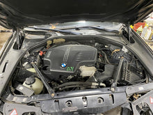 Load image into Gallery viewer, FRONT DOOR GLASS BMW 528i 535i 550i Active 5 M5 2011-2016 Right - 1109952