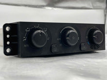 Load image into Gallery viewer, FRONT TEMPERATURE CONTROLS Montero 01 02 03 04 05 06 - NW101139