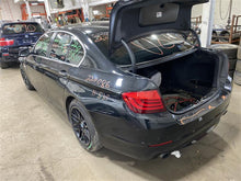 Load image into Gallery viewer, Air Bag 528i 535i 550i Active 5 M5 2011-2016 Left - 1114396