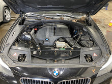 Load image into Gallery viewer, 2011 BMW 535i Floor Shifter - 1117258