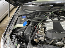Load image into Gallery viewer, OIL PAN A4 A5 A6 A7 A8 Q5 Q7 S4 S5 SQ5 Touareg 08-16 OIL PAN - 1150830