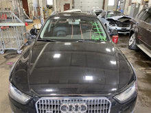 Load image into Gallery viewer, REAR QUARTER GLASS Audi A4 Allroad 09 10 11 12 13 14 15 16 Right - 1118325