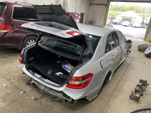 Load image into Gallery viewer, RADIO ANTENNA Mercedes-Benz E350 E550 E63 2011 11 - 1120523