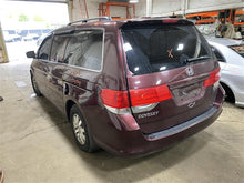 Load image into Gallery viewer, Center Pillar Cut Honda Odyssey 2005 05 2006 06 2007 07 2008 08 2009 09 10 Right - 1121280