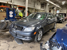 Load image into Gallery viewer, 2008 Mercedes-Benz C300 C350 Floor Shifter - 1124002