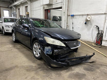 Load image into Gallery viewer, FRONT INTERIOR DOOR TRIM PANEL Lexus ES350 2007 07 - 1123877