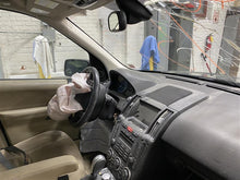 Load image into Gallery viewer, Center Pillar Cut Land Rover LR2 2008 08 2009 09 2010 10 2011 11 Left - 1124361