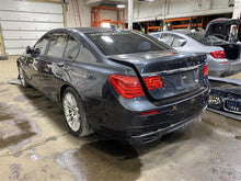 Load image into Gallery viewer, TURBO 550i 550i Gt 650i 750 HYBRID 750i 750il Active 7 X5 X6 08-14 - 1137889
