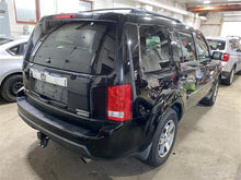 Load image into Gallery viewer, FRONT DRIVER SEAT BELT & RETRACTOR ONLY Honda Pilot 2009-2014 - 1126080