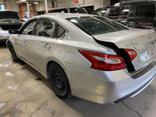 Load image into Gallery viewer, STEERING WHEEL Nissan Altima 2016 16 - 1125857