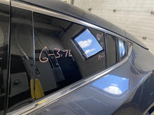 Load image into Gallery viewer, INDEPENDENT REAR SUSPENSION Acura ZDX 10 11 12 13 Right - 1127521