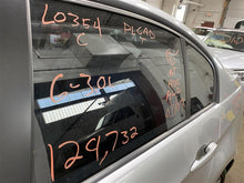 Load image into Gallery viewer, Center Pillar Cut BMW 335i 330i 328i 325i 2006 06 2007 07 2008 08 09 10 11 Right - 1130062