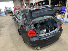 Load image into Gallery viewer, STRUT BMW 330xi 325xi 2006 06 Left - 1132381