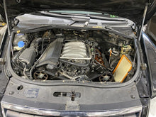 Load image into Gallery viewer, AC COMPRESSOR Touareg 2004 04 2005 05 4.2L - 1132924