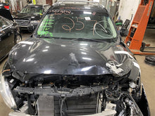 Load image into Gallery viewer, REAR QUARTER GLASS Infiniti JX35 QX60 13 14 15 16 17 Right - 1136638