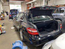 Load image into Gallery viewer, AIR CLEANER BOX E350 E550 C230 C280 C300 C350 C55 CL550 CL600 05-13 - 1139154