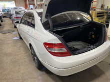 Load image into Gallery viewer, SUNROOF MOTOR Mercedes-Benz C300 C350 2010 10 - 1145508