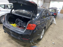 Load image into Gallery viewer, CONSOLE LID BMW 320i 328i 2013 13 - 1148398